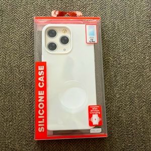 I am selling a white iPhone 13/13pro phone case